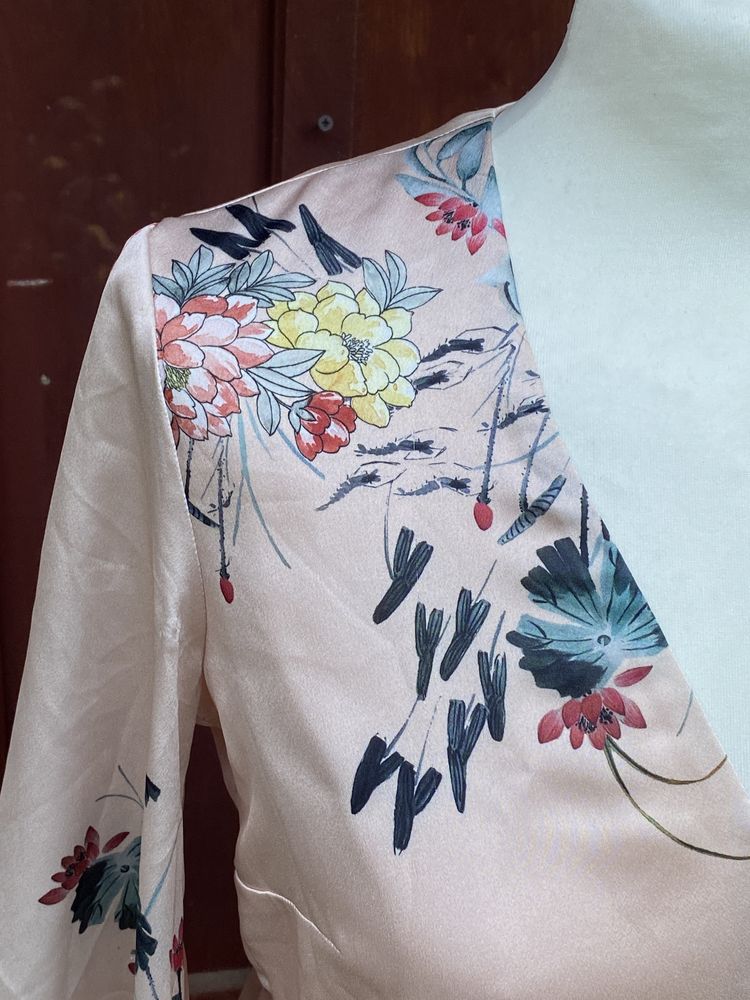 Sukienka w stylu japońskim a’la kimono. Super krój