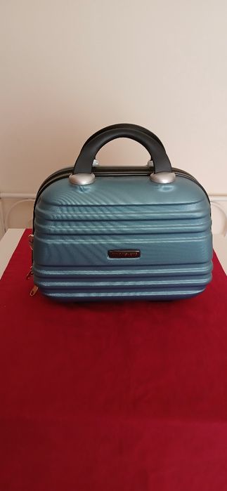 Malote de viagem, novo