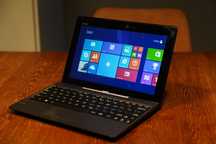ASUS T100T LAPTOP / TABLET + 32GB windows