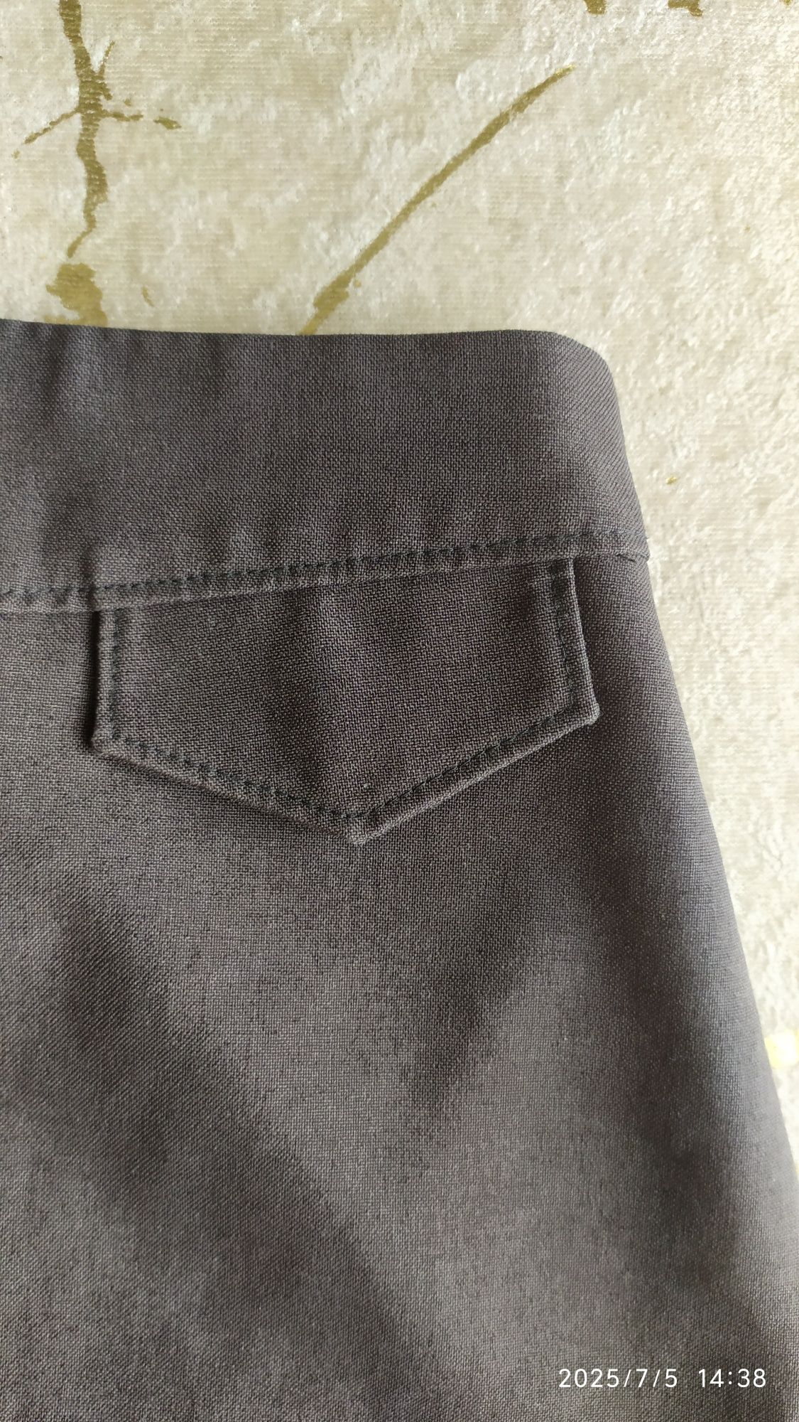 Elegancka, materiałowa, szara spódniczka na gumce, r. 110 , Bhs