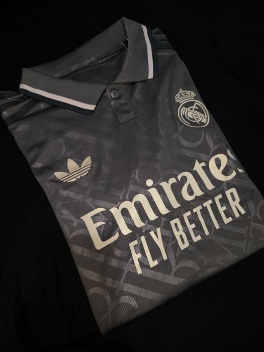 Camisola Real Madrid III 3 M