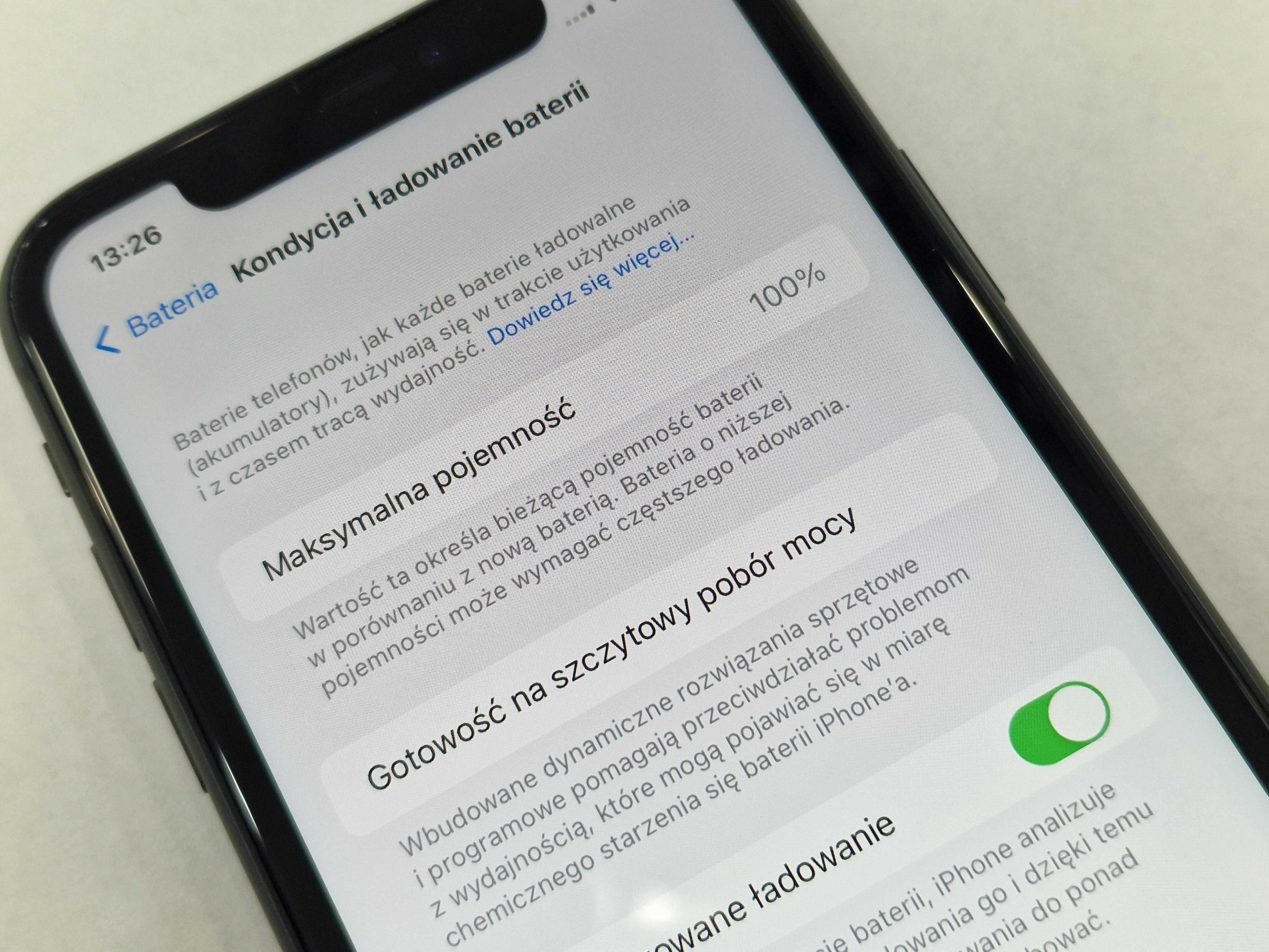 Iphone 11 64GB/ Black/ Czarny/ BAT 100%/ Grade A-/ + ładowarka