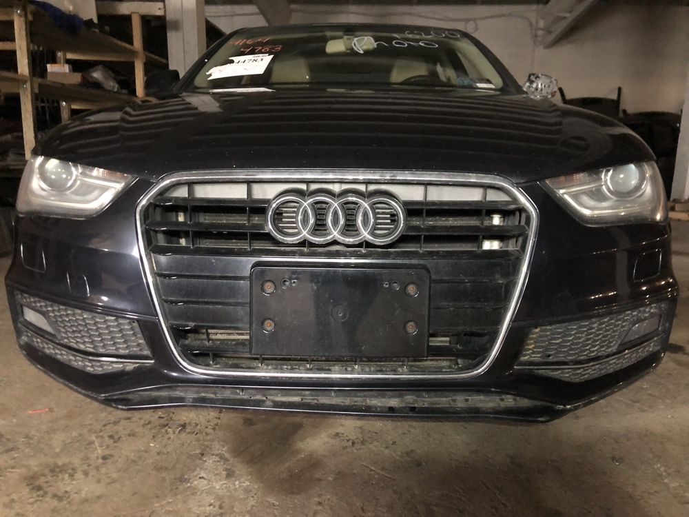 Капот бампер S-Line решотка Audi a4b8 s-line капот audi a4b8 ауди а4б8