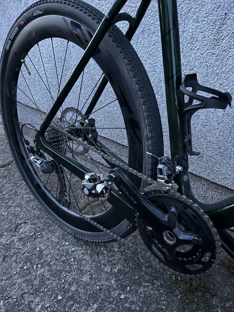 Gravel Kross Esker 8.0 + Karbonowe koła + liczne gratisy