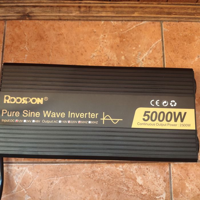 Инвертор Інвертор перетворювач живлення з 12в на 220в з чистим сінусом