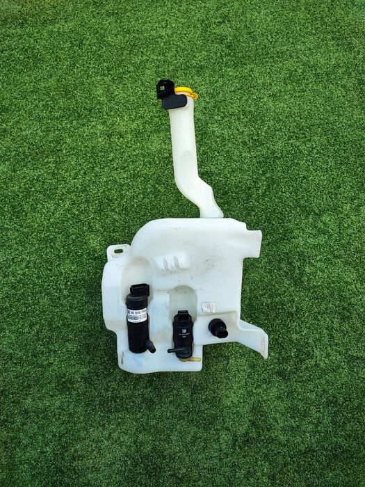 Zbiornik Spryskiwaczy Pompka Xenon Opel Vectra C Signum