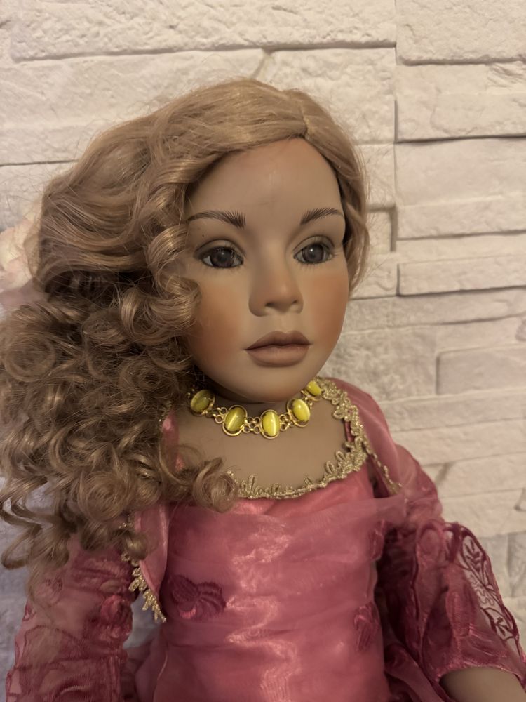 Lalka porcelanowa Ruby doll