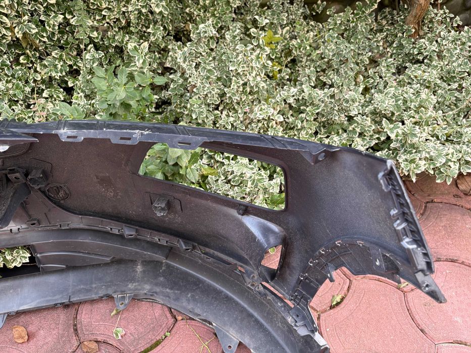 Hyundai Kona EV 2017 бампер передній в наявності