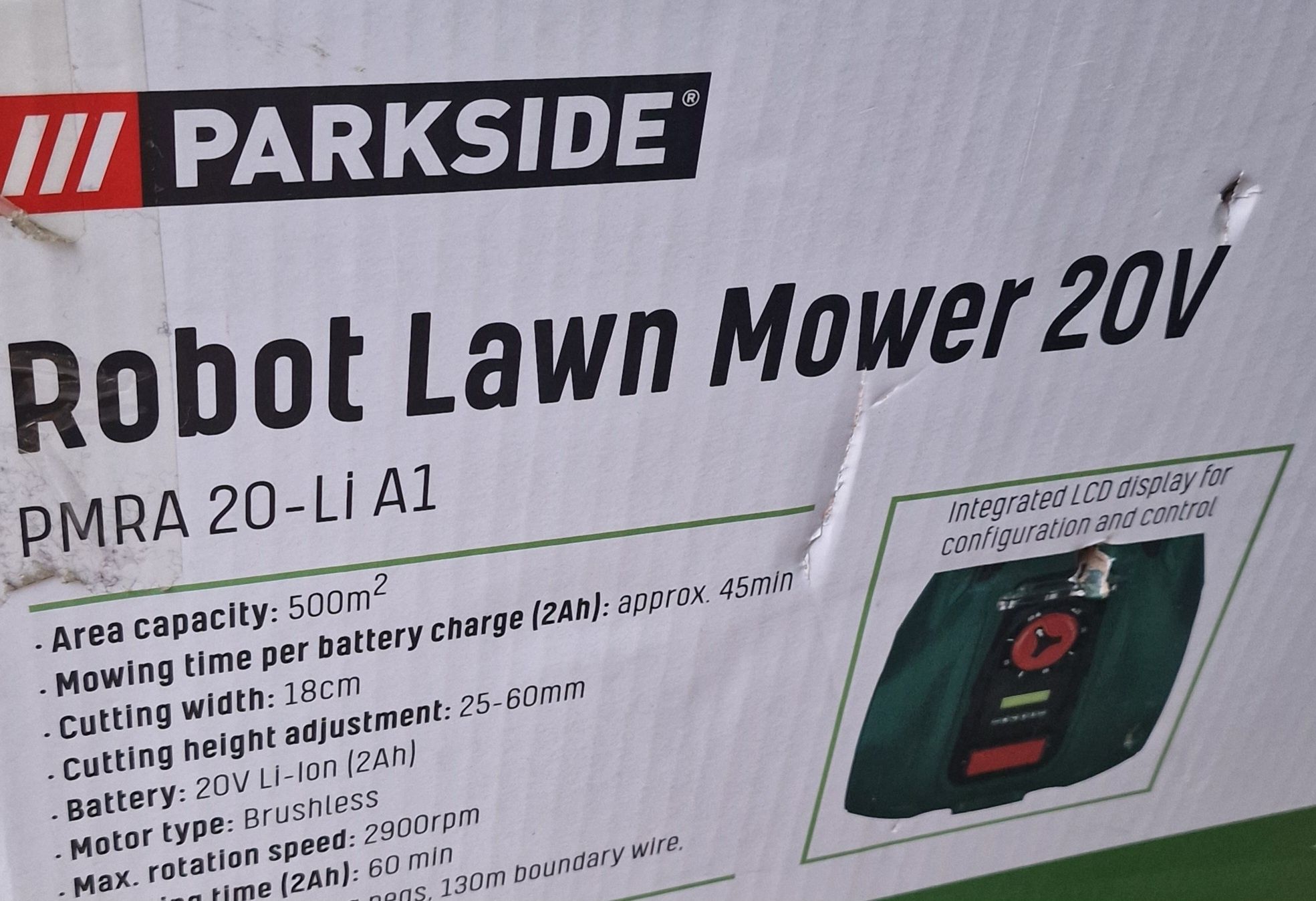Nowy Robot koszący Parkside model na pudełku
