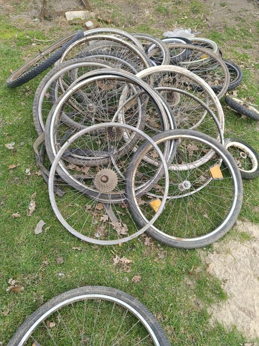 Koła rowerowe różne