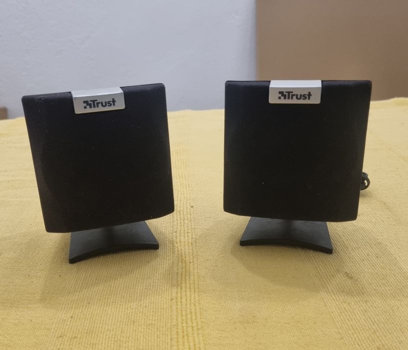 Colunas Trust para Subwoofer ou Aparelhagem