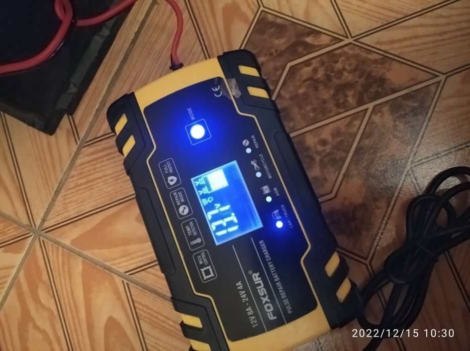 Зарядний 12/24в пристрій АКБ