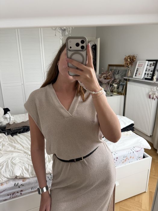 Sukienka midi H&M S jesienna beżowa kremowa do pracy długa