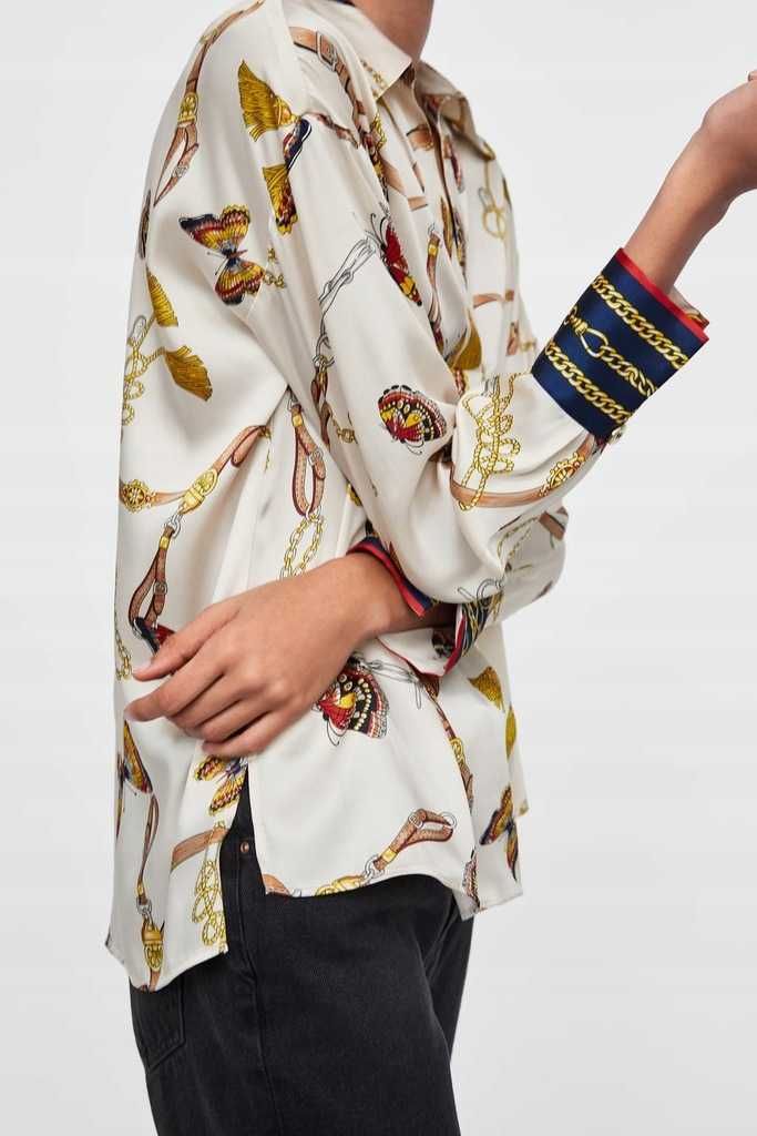 Camisa Correntes + Borboletas - ZARA