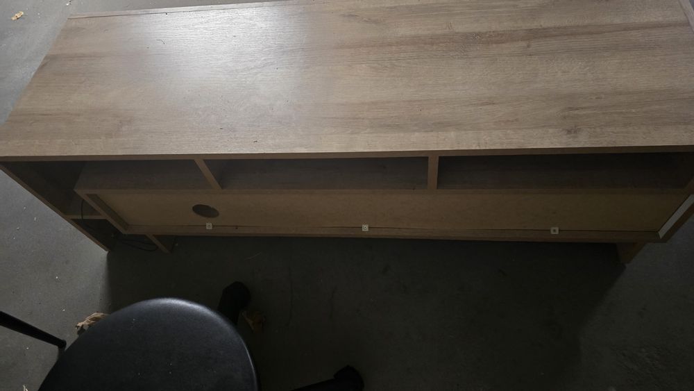 Szafka pod telewizor