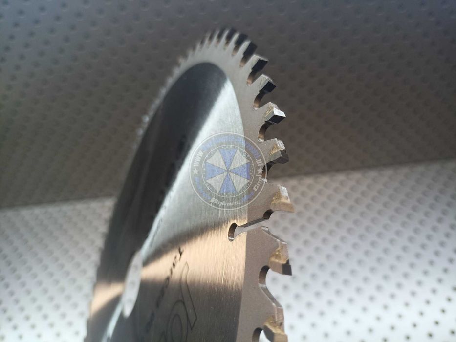 Tarcza do drewna z widią 250mm 60T tarcza do drewna 250mm 60 zębów
