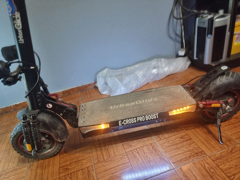 Vendo ou troco trotineta por mota 125