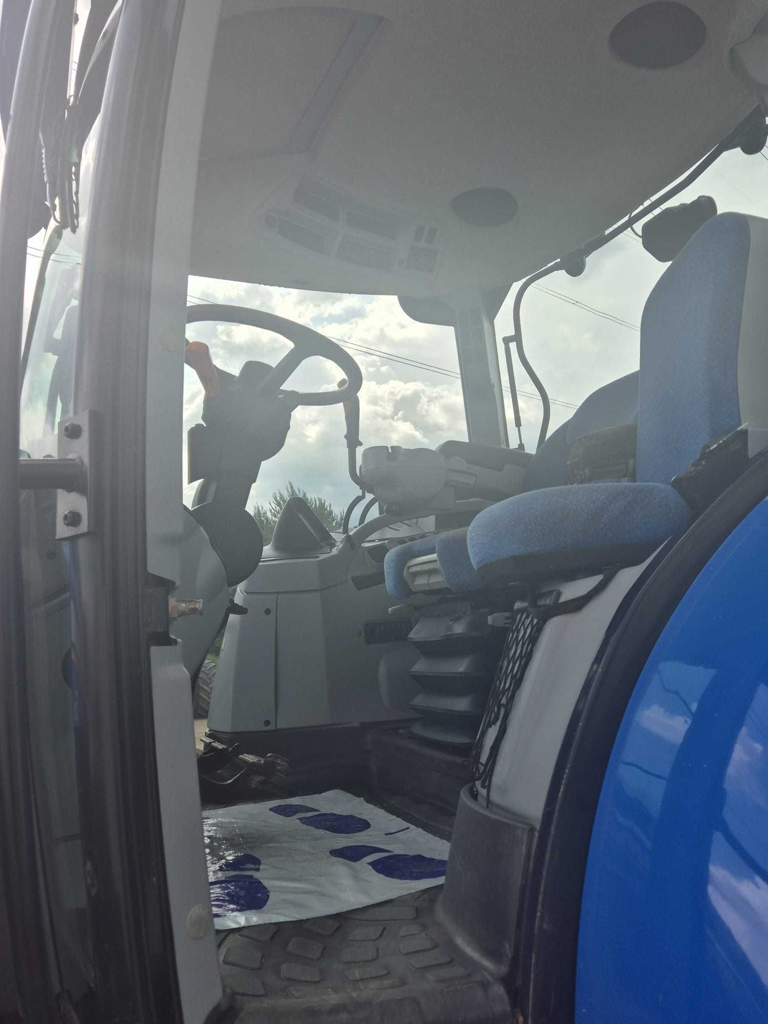 New Holland T7.210