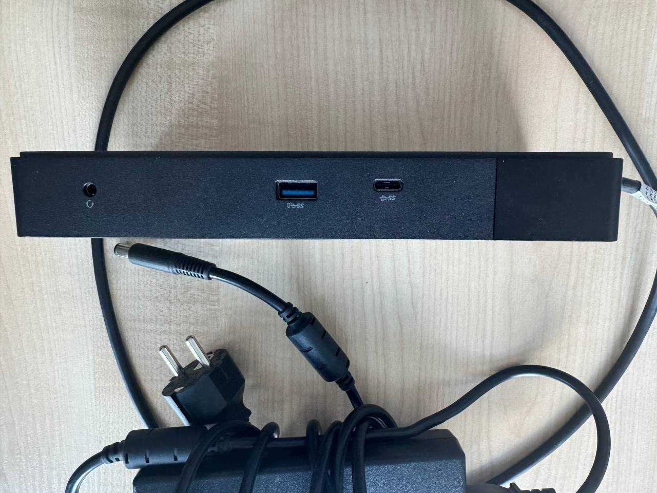 Dell Stacja Dokująca WD19 130W USB-C - HDMI, DisplayPort, USB