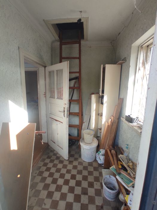 Продам цегляну Дачу