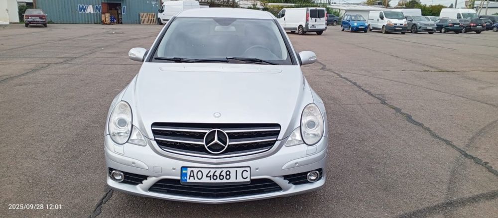 Mercedes R- clas