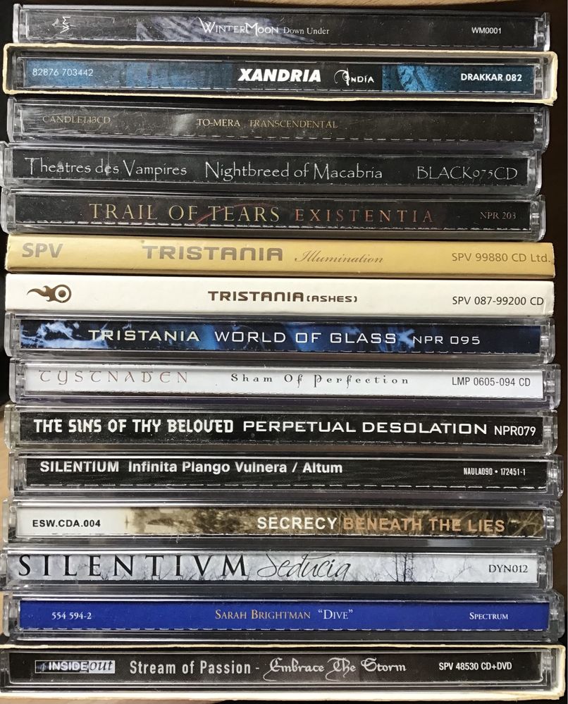 Elis, Tristania, , Leaves´Eyes, Hyubris, Wintermoon