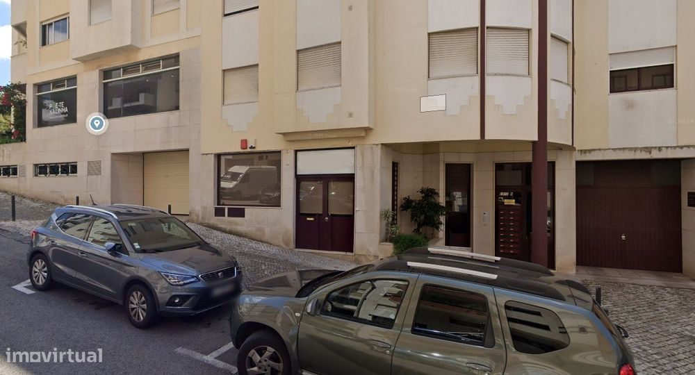 Espaço Comercial / Escritórios