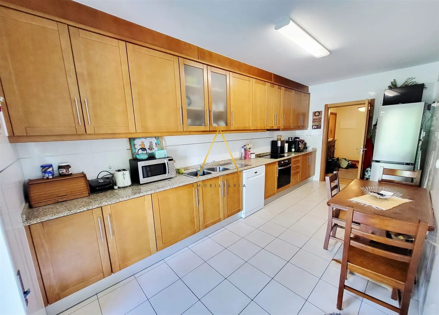 Apartamento T3 junto ao Palácio do Gelo