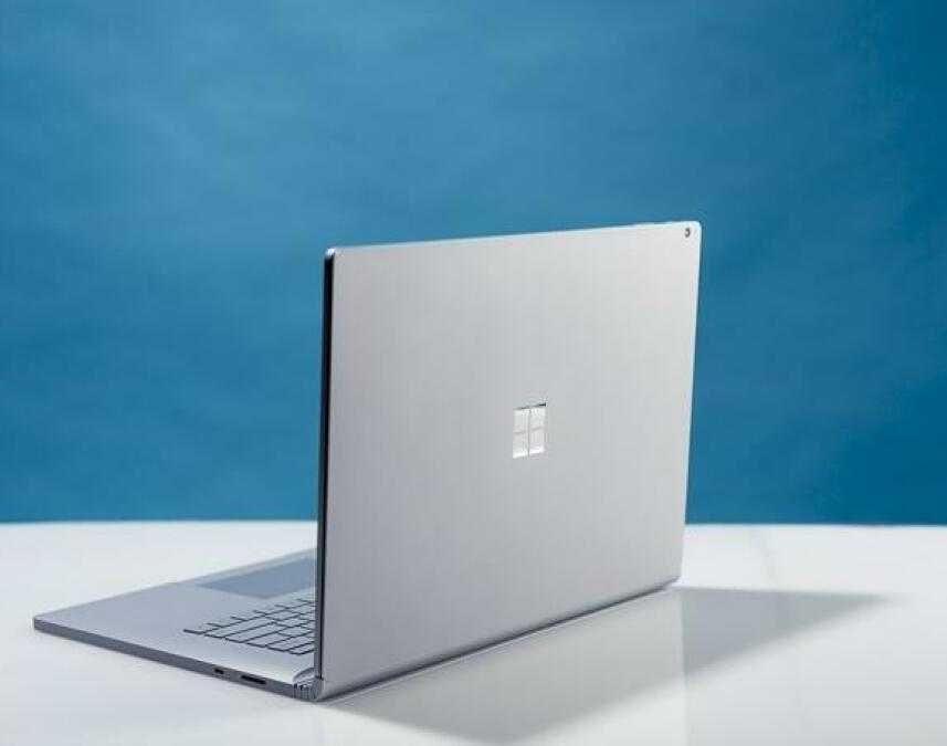 Microsoft Surface Book 2 15 i7,16GB,256,NVIDIA GTX1060 Ноутбук Планшет