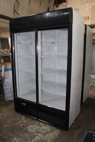 Холодильный шкаф двух дверный IceStream SUPER LARGE 1350л б\у