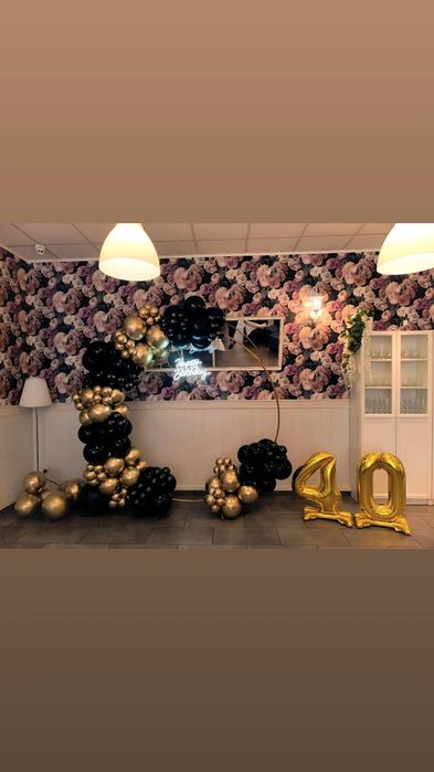 Mirror Box / Dekoracje balonowe