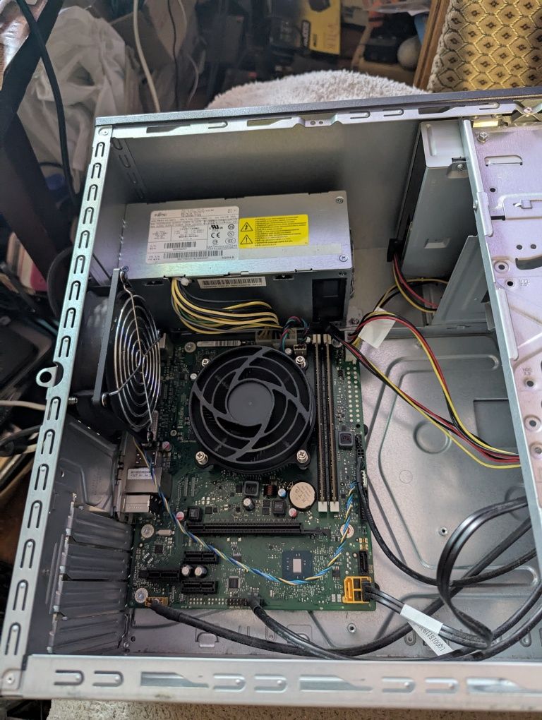 Компьютер для работы и учёбы: i3-6100, 8 DDR4, 128 SSD -250 HDD