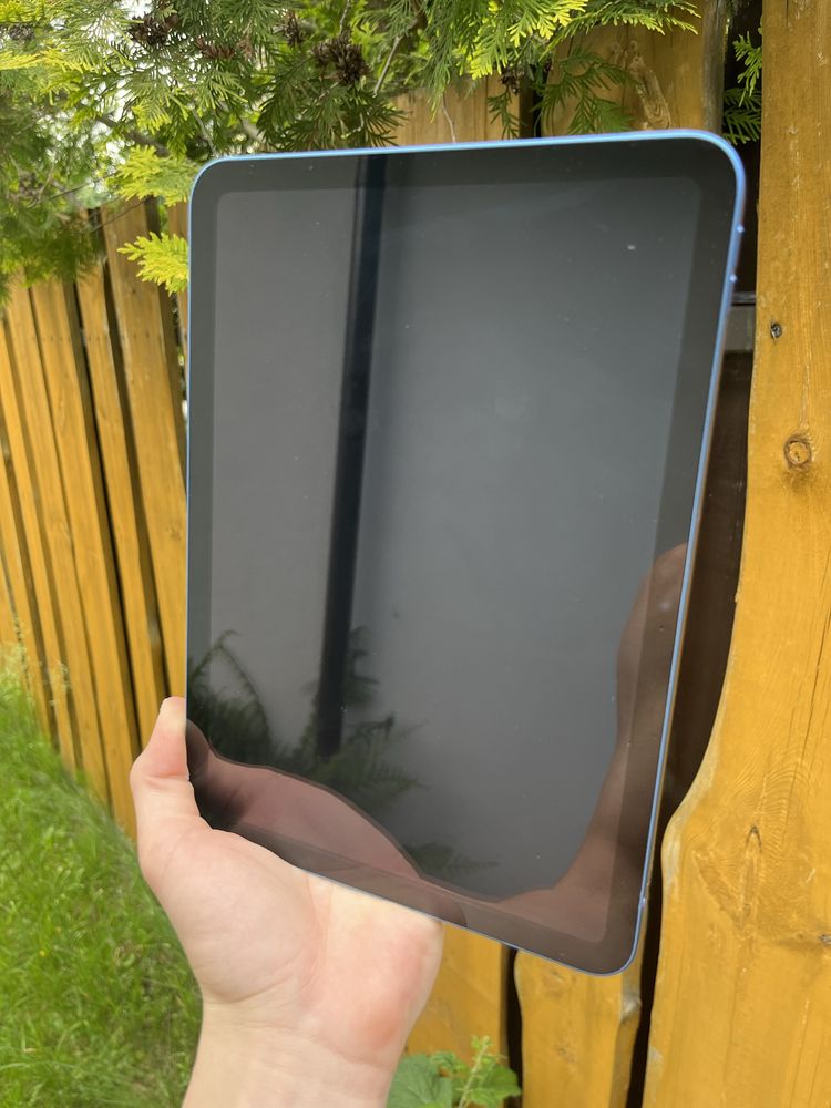 Marriott- Tablet Apple iPad 11" A16 11 gen. 128GB 5G Wi-fi +cellular
