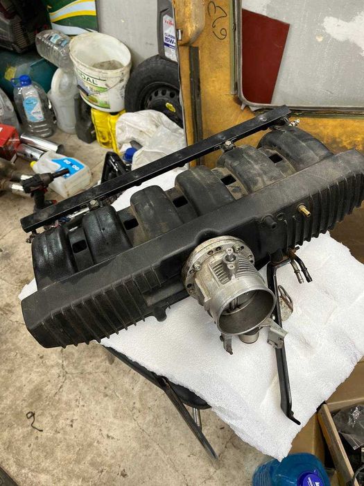 Впускной колектор BMW M50B25 под 82мм дросель