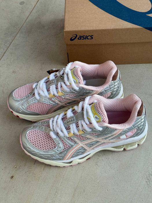 Vandythepink x Atmos x Asics Gel-Nimbus 10.1 Banana Split Pack 2025