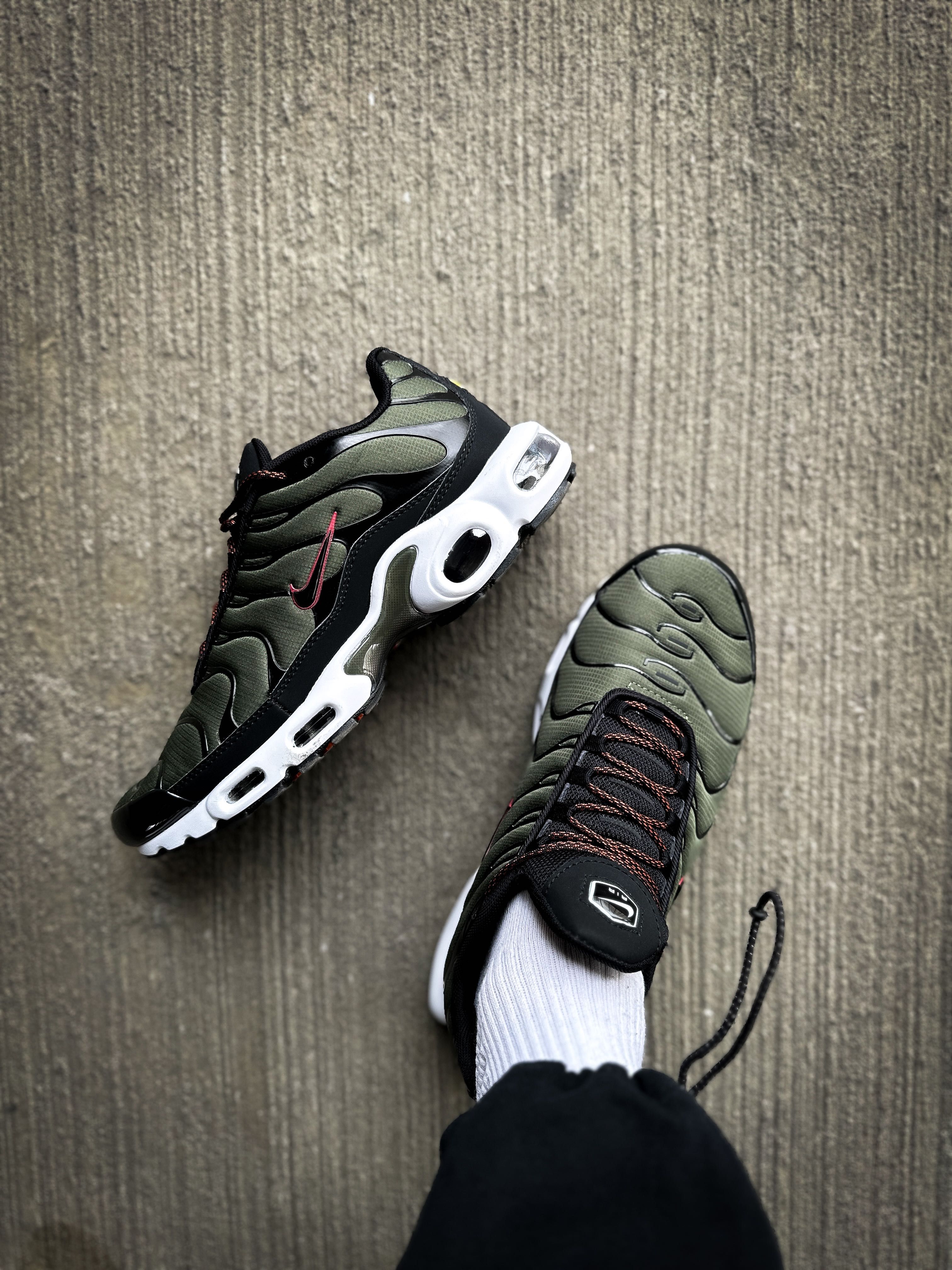 Мужские кроссовки Nike Air Max Plus "Cargo Khaki" Размеры 41-45