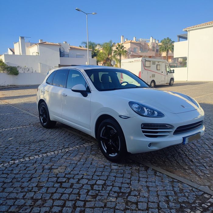 Porsche Cayenne standard