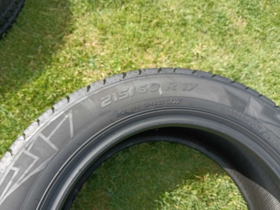 opona 215/60/17C Vredestein Comtrac 2 All Season + 1 sztuka 9mm 2022