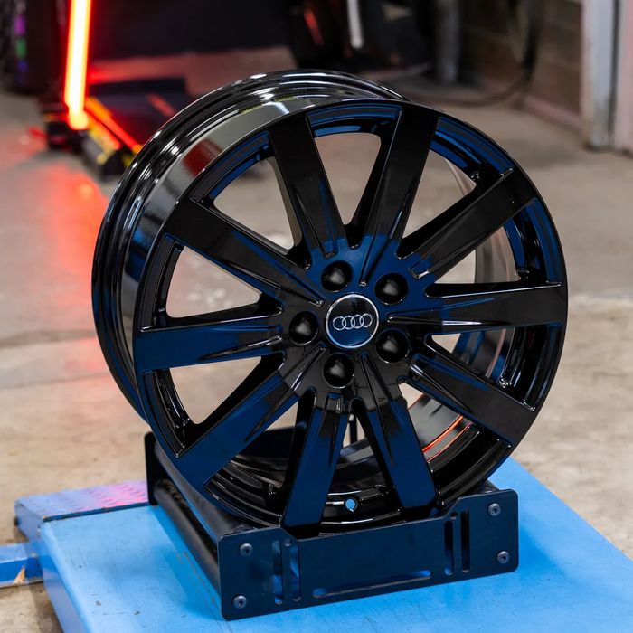 NOWE ORYGINALNE Felgi aluminiowe Audi 18" A5 A7 A8 Q7