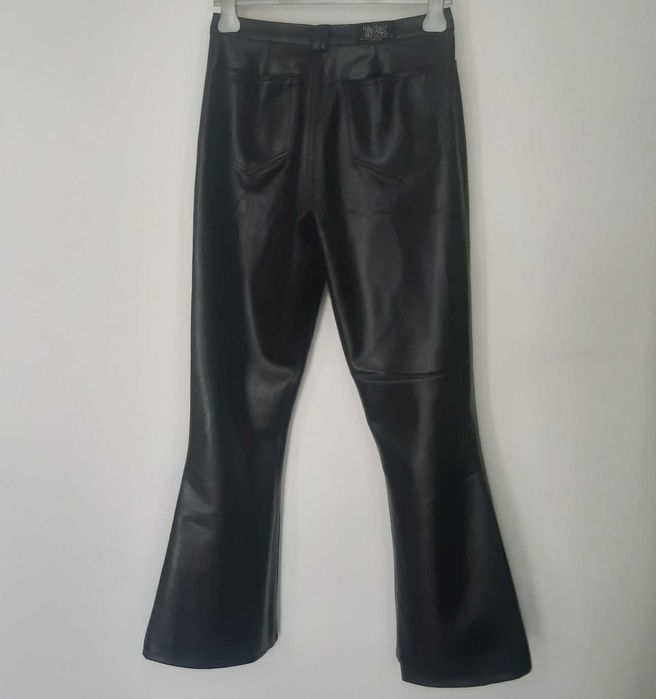 Calças Boca de Sino Napa Preta Tiger Alternative London Estimadas