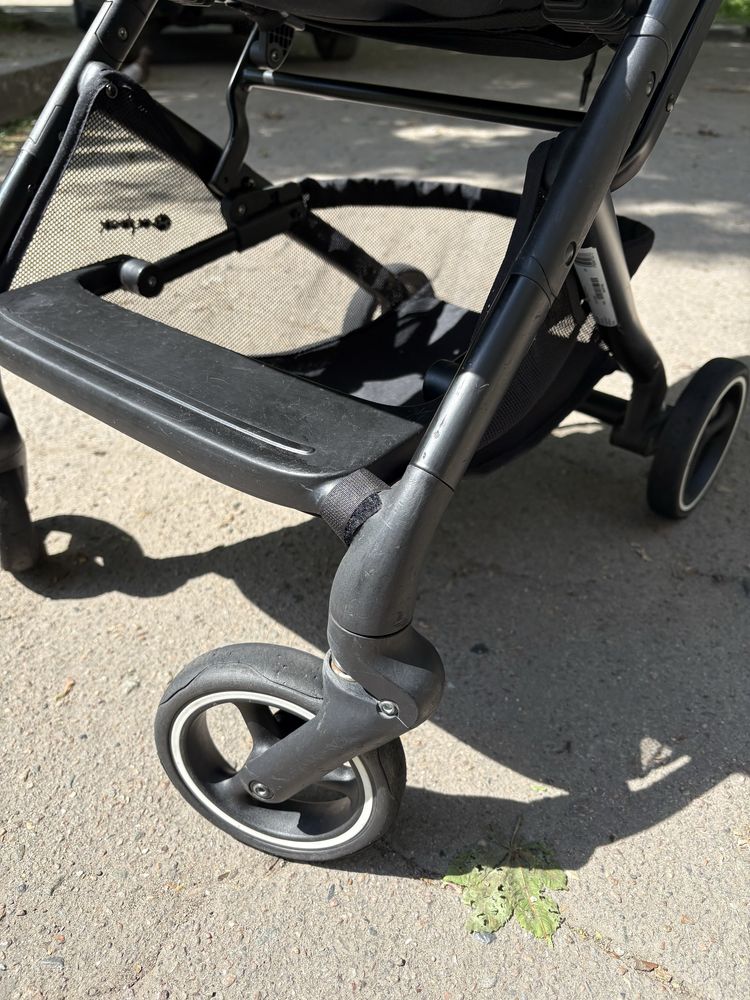 Коляска Cybex Beezy