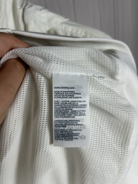 Tommy Hilfiger Nylon куртка вітровка в білому кольорі Оригінал S