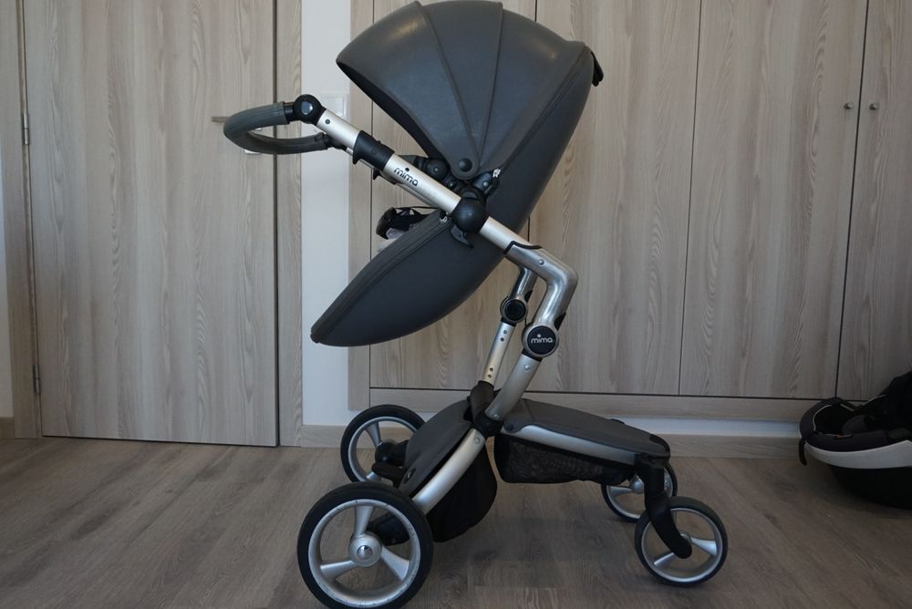 Conjunto completo Mima Xari - carrinho+ovo+alcofa