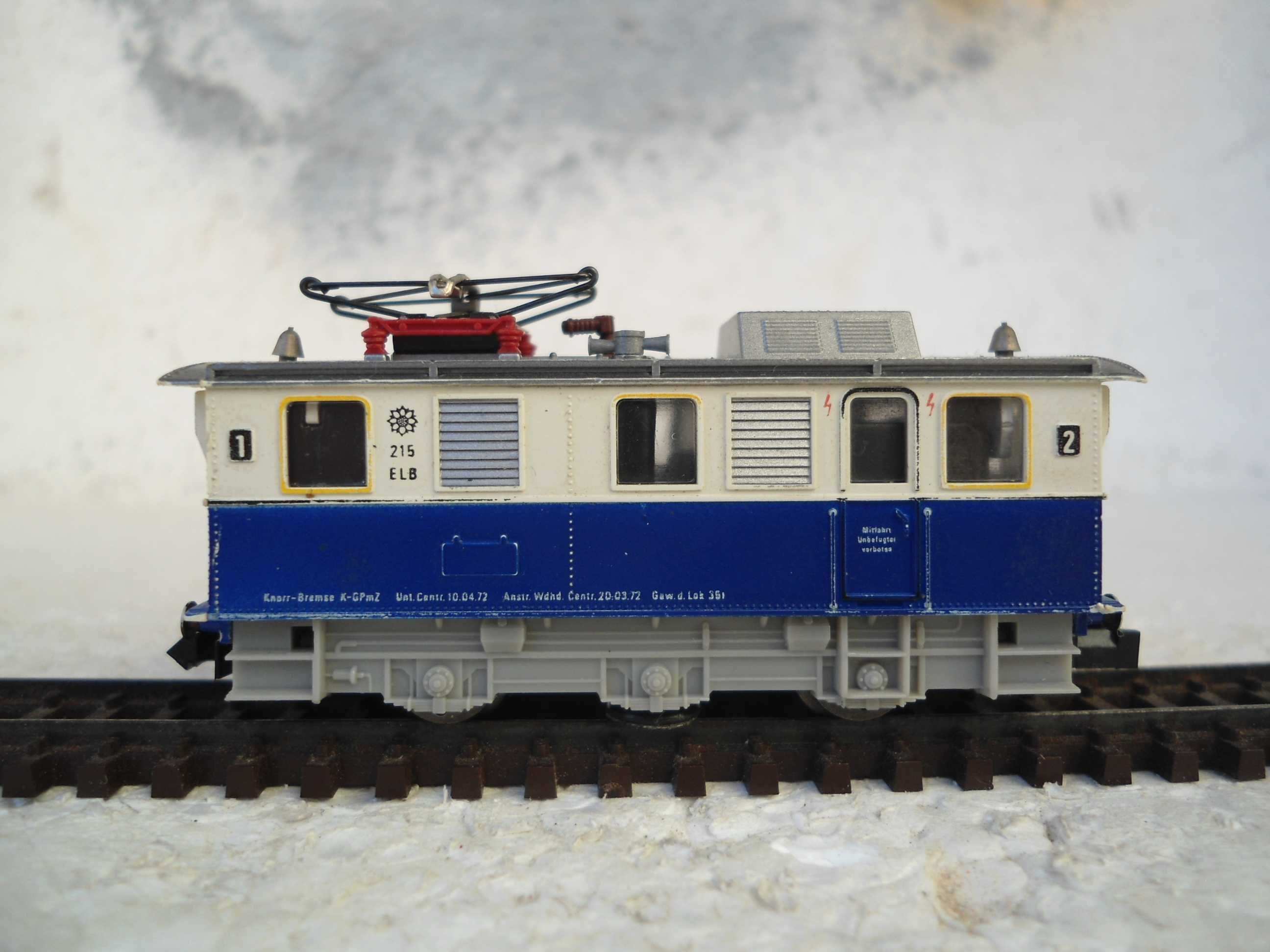 1:160 Fleischmann Locomotiva electrica limpa vias refª 7969