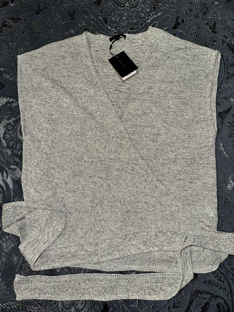 Стильна кофтинка, топ, блуза на запах Massimo dutti