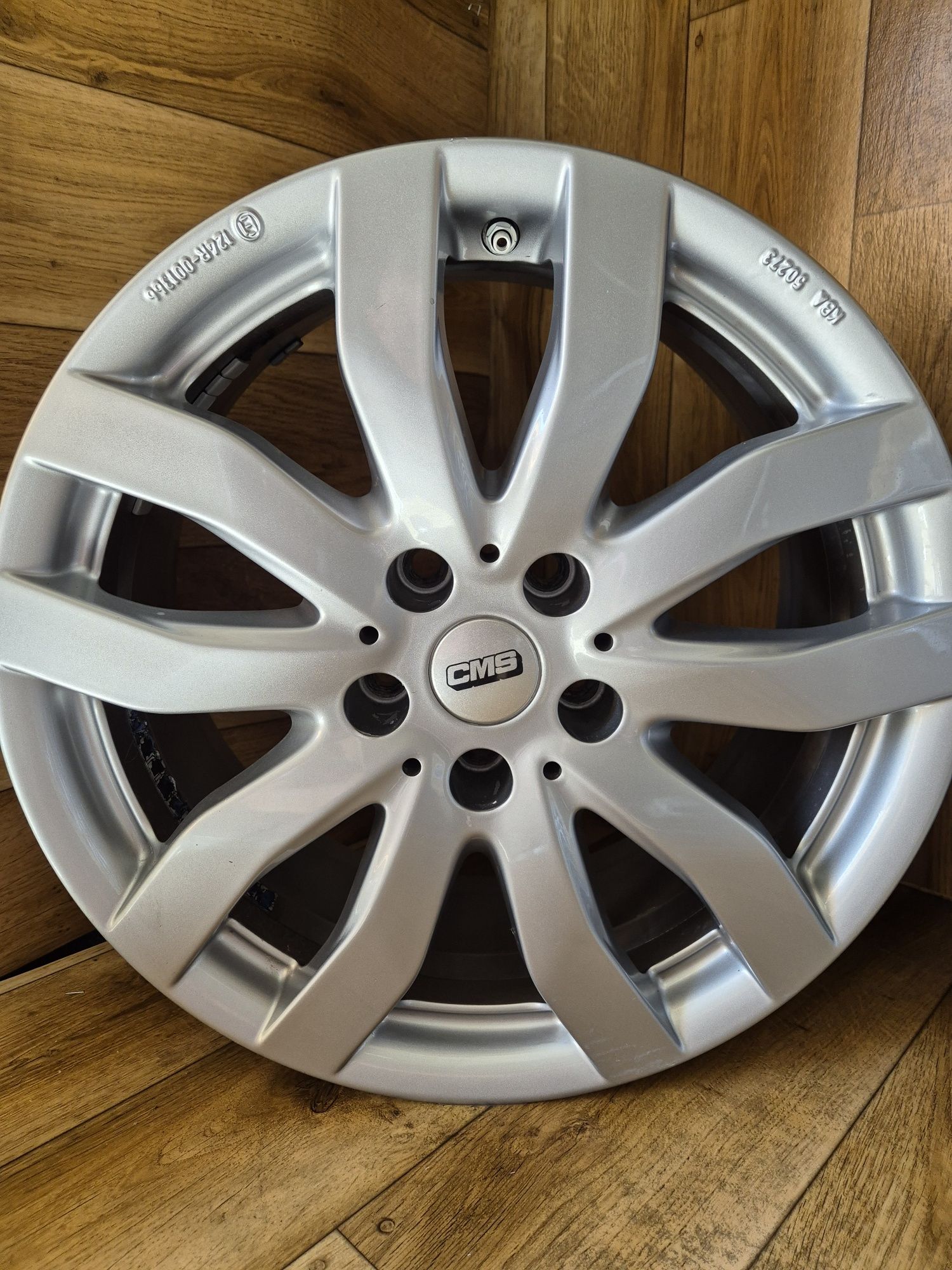 Alufelgi CMS 17 cali 5x112 et30 7.5j stan bdb Audi VW Seat skoda merce