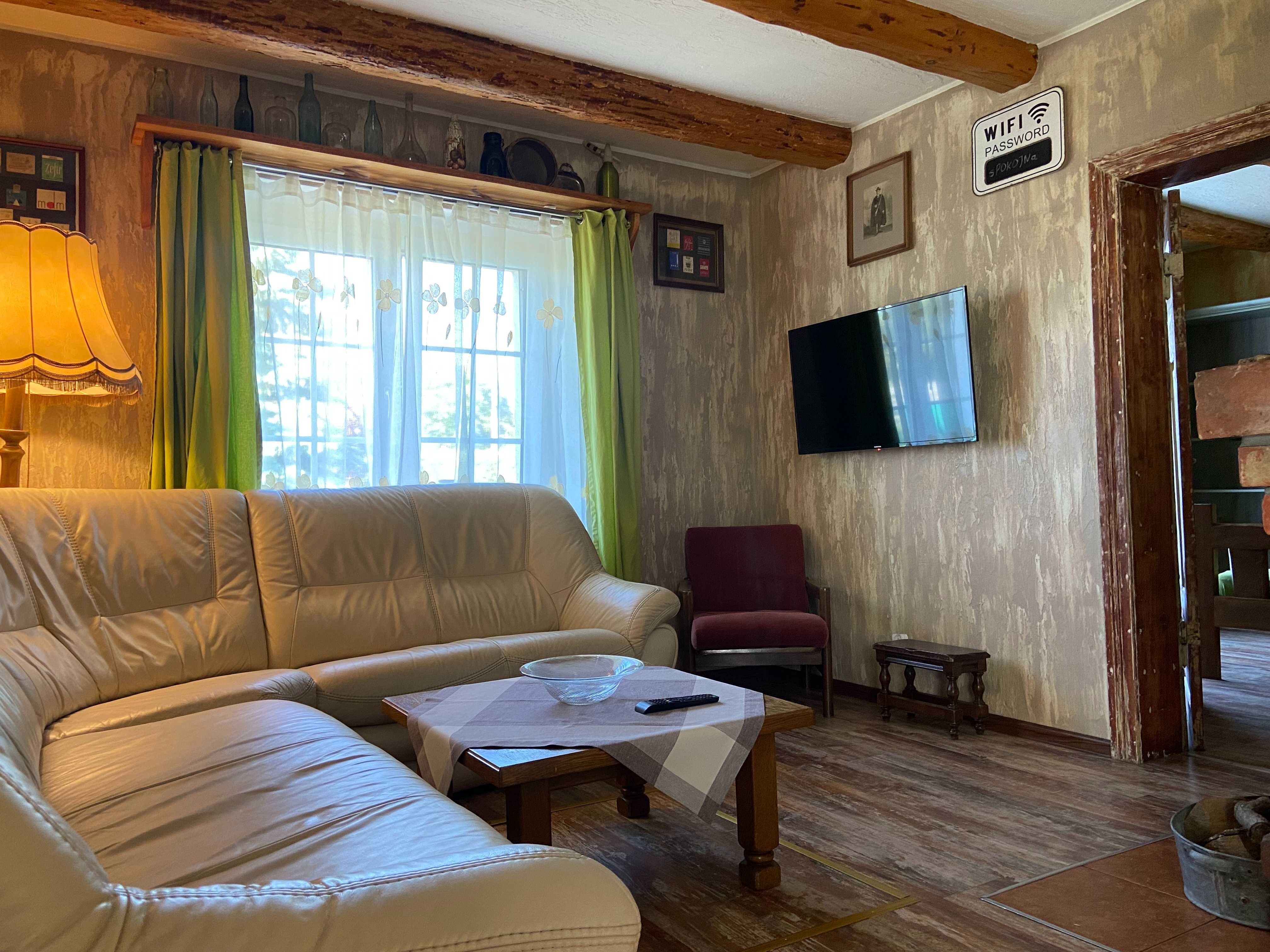 Domek nad jeziorem Bory Tucholskie jacuzzi jezioro las basen weekend
