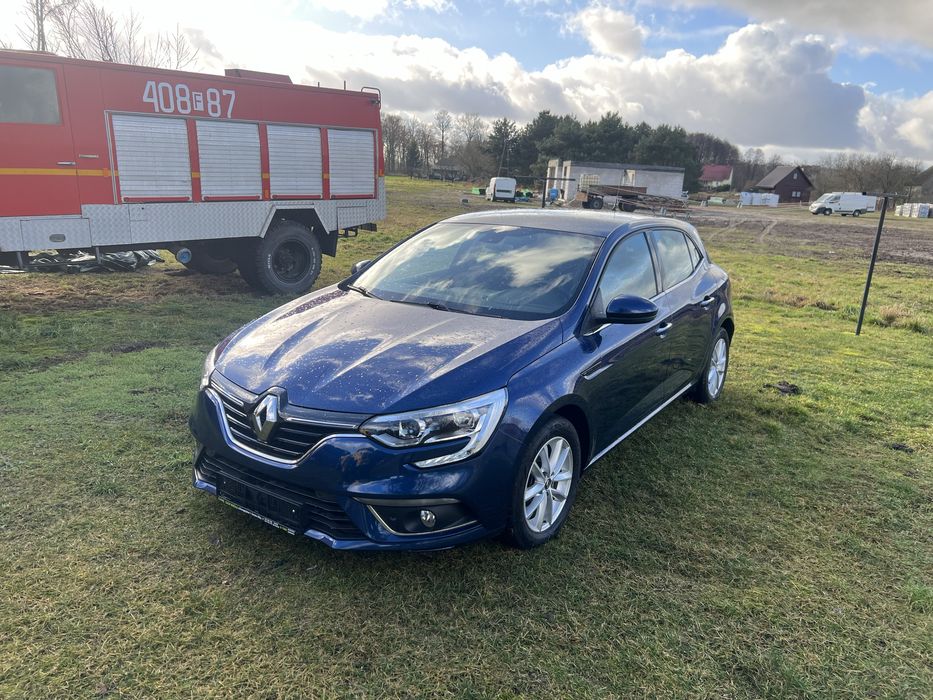 Renault megan IV *benzyna**niski przebieg*