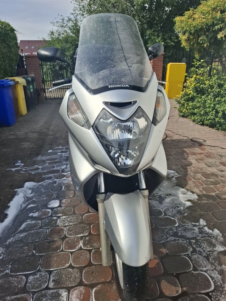 Honda fjs 600 silver wing