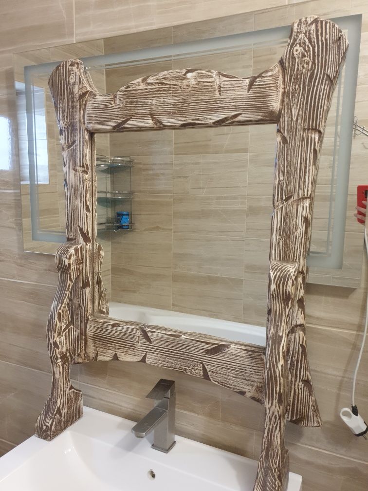 Продам дерев'яне дзеркало